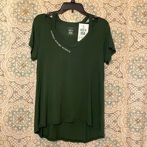 NMU V-Neck T-shirt - Size Women’s Large